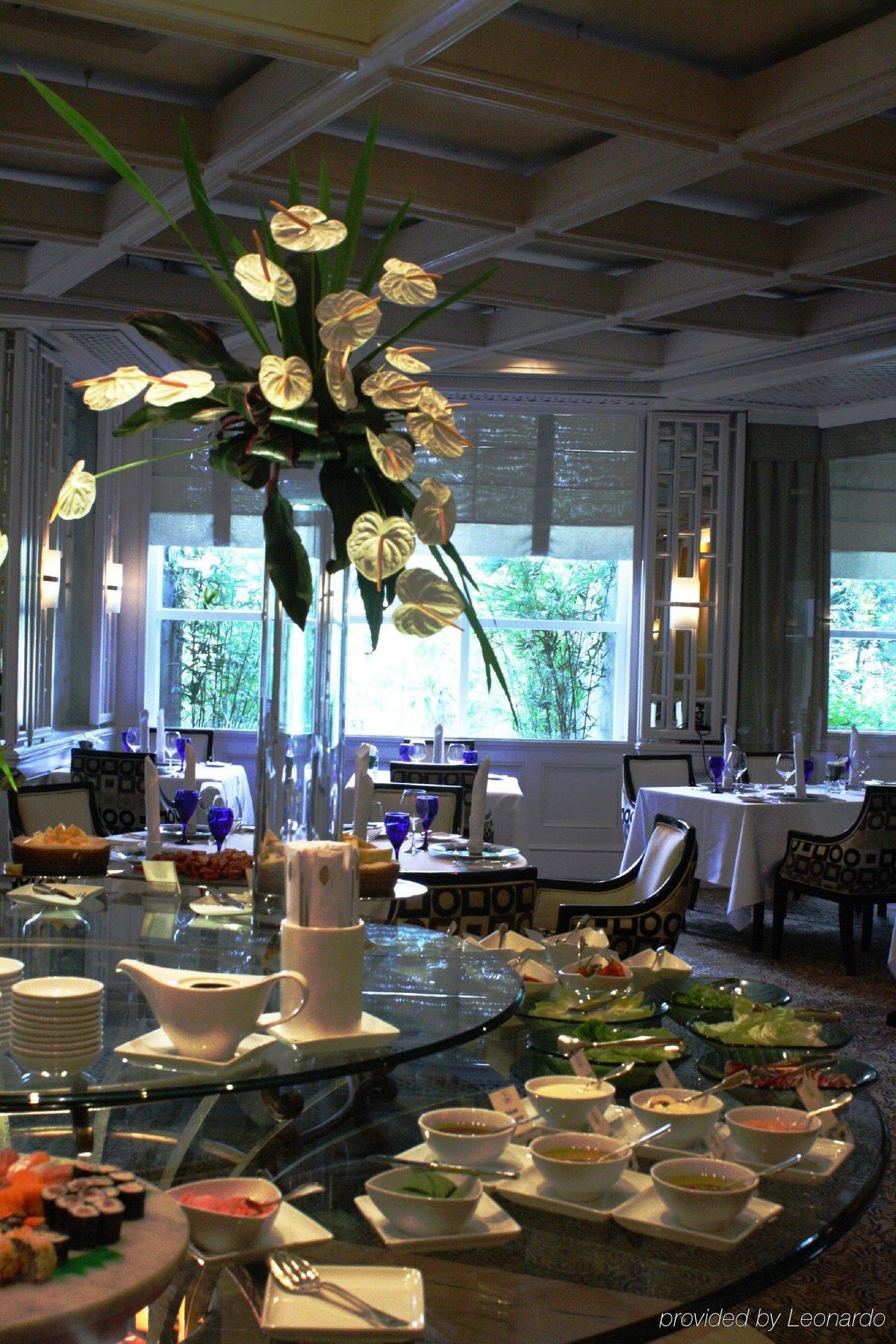 Mandarin Oriental Manila Hotel Makati City Restaurant photo